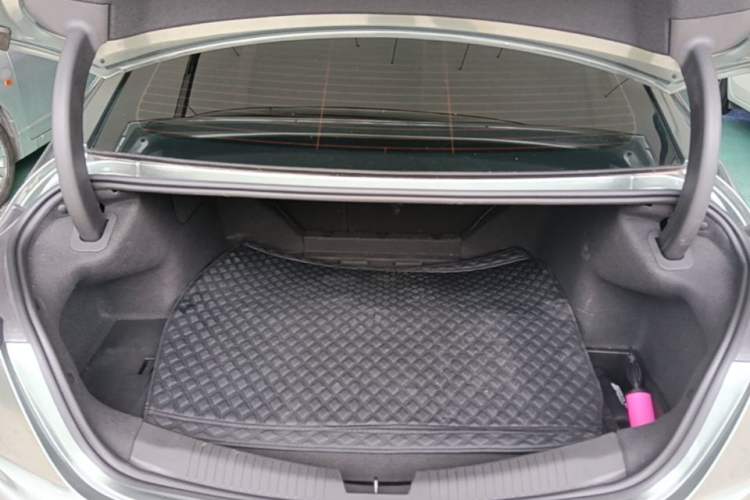 Used Cadillac CT5 2024 28T Luxury Pro Trim Trunk