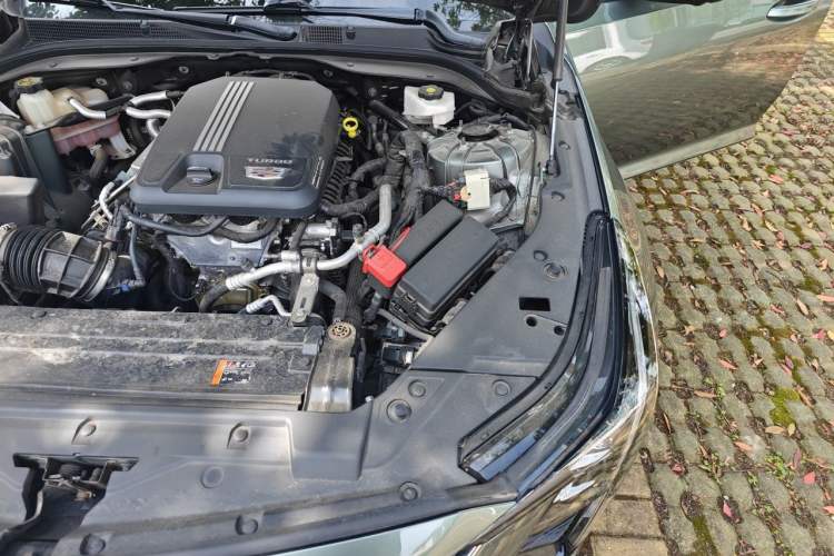 Used Cadillac CT5 2024 28T Prestige Edition Engine Bay Left