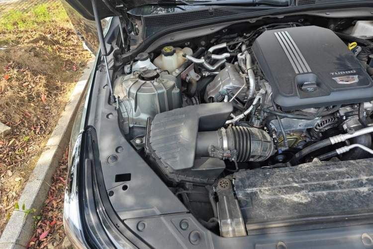 Used Cadillac CT5 2024 28T Prestige Edition Engine Bay Right