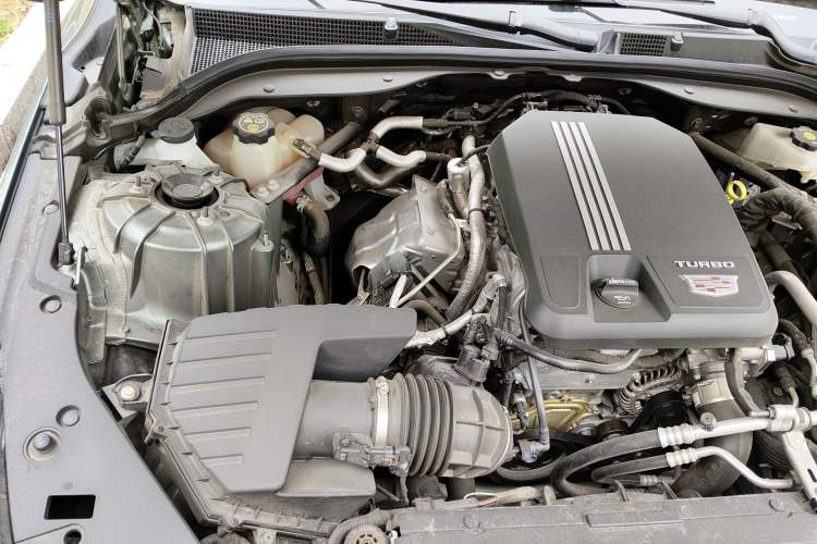 Used Cadillac CT5 2024 28T Prestige Edition Engine Bay Right