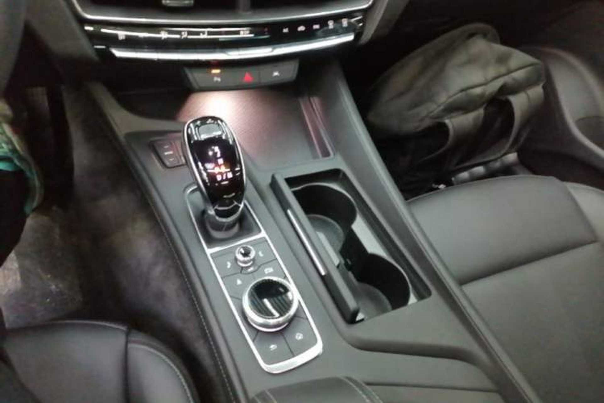 Used Cadillac CT5 2024 28T Luxury Version Gear Lever