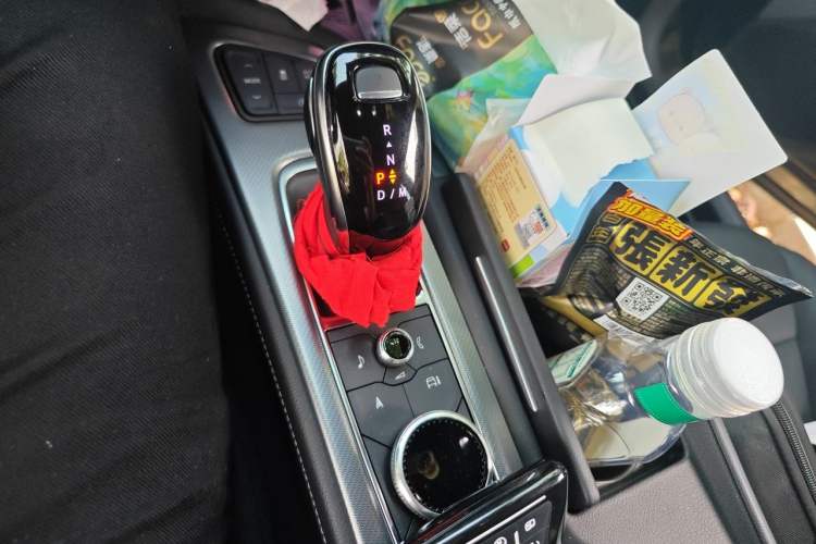 Used Cadillac CT5 2024 28T Prestige Edition Gear Lever