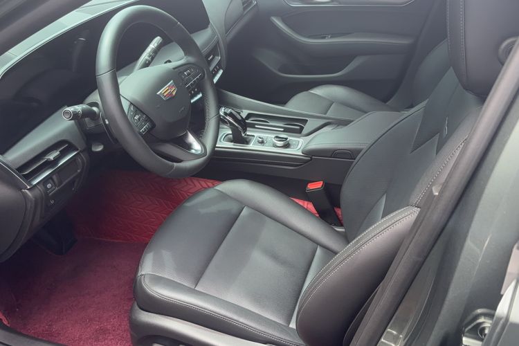 Used Cadillac CT5 2024 28T Luxury Pro Trim Interior 1