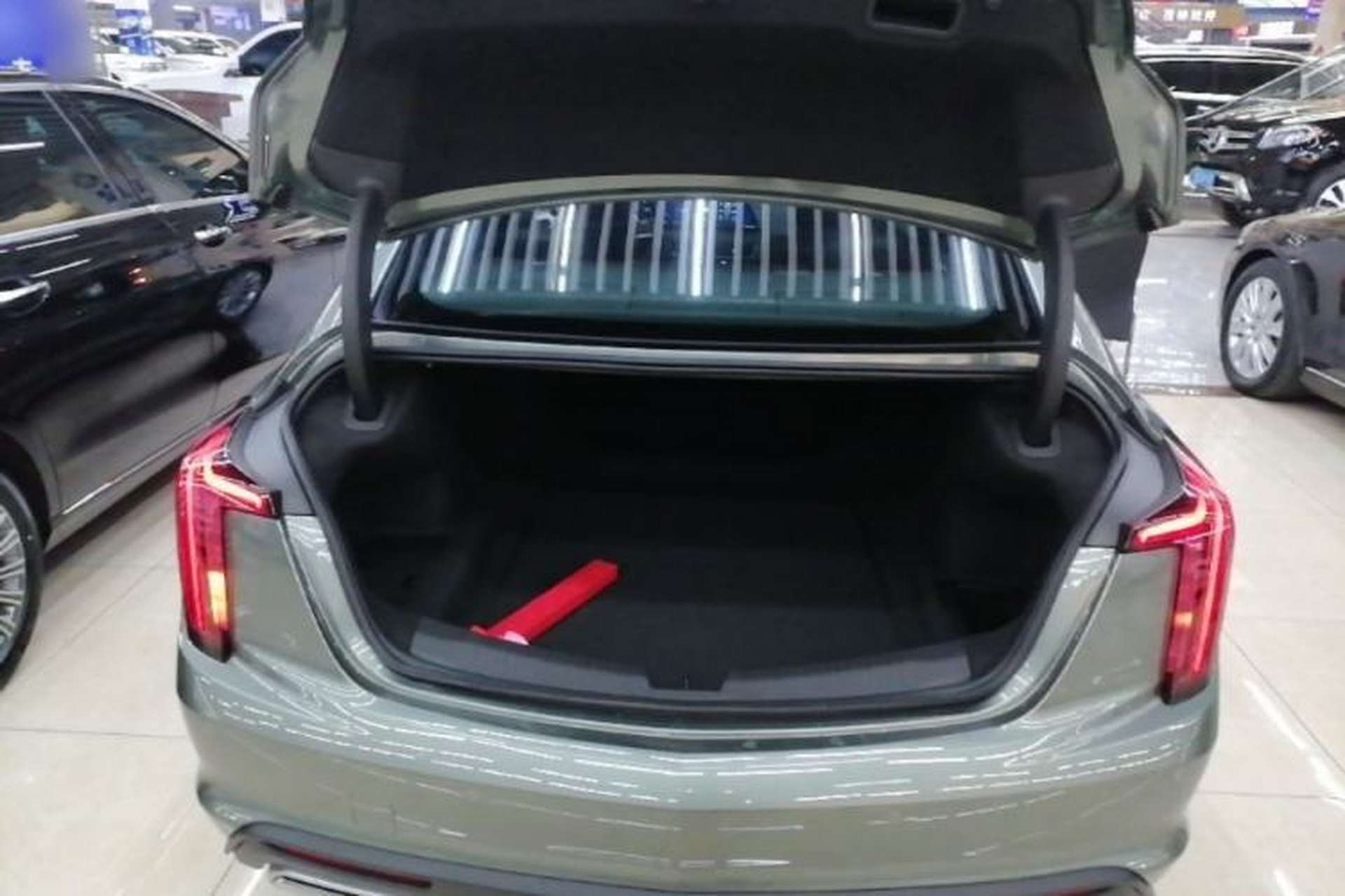 Used Cadillac CT5 2024 28T Luxury Version Trunk