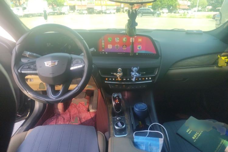 Used Cadillac CT5 2024 28T Prestige Edition Center Console