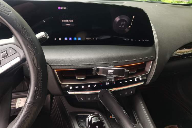 Used Cadillac CT5 2024 28T Prestige Edition Audio And AC Panel