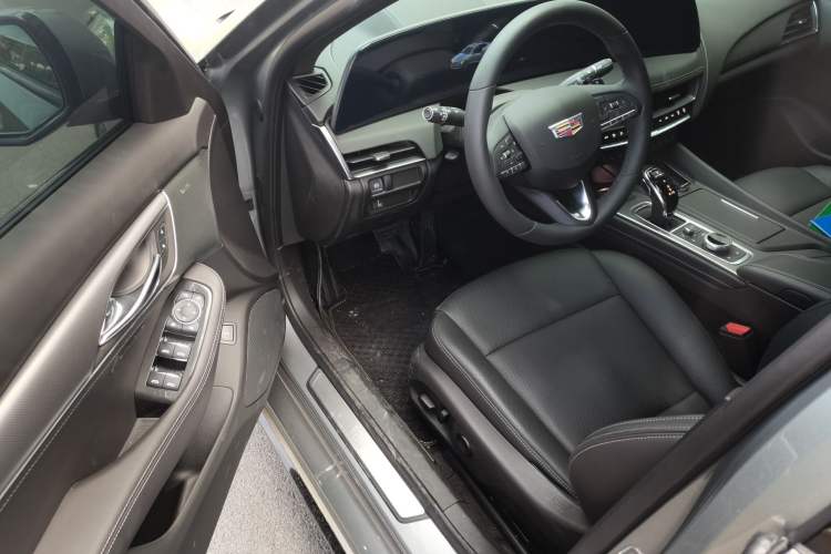 Used Cadillac CT5 2024 28T Prestige Edition Driver Seat