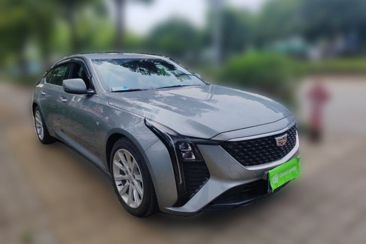 Used Cadillac CT5 2024 28T Luxury Version Front Right 45 Deg