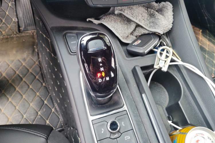 Used Cadillac CT5 2024 28T Luxury Version Gear Lever