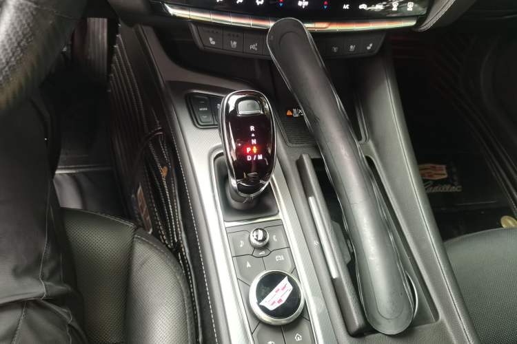 Used Cadillac CT5 2024 28T Prestige Edition Gear Lever
