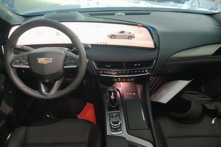 Used Cadillac CT5 2024 28T Luxury Pro Trim Center Console