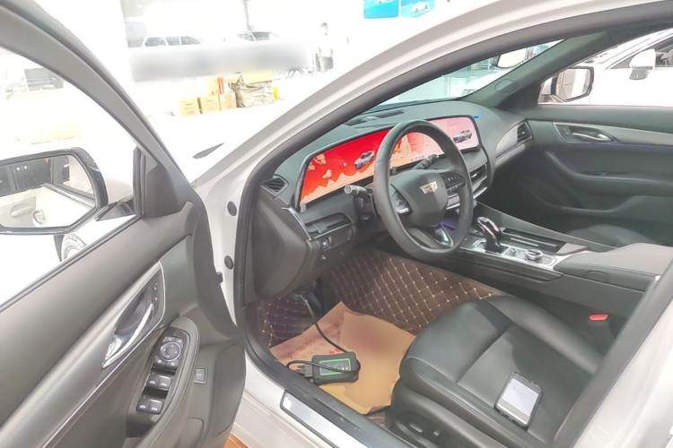 Used Cadillac CT5 2024 28T Luxury Pro Trim Driver Seat