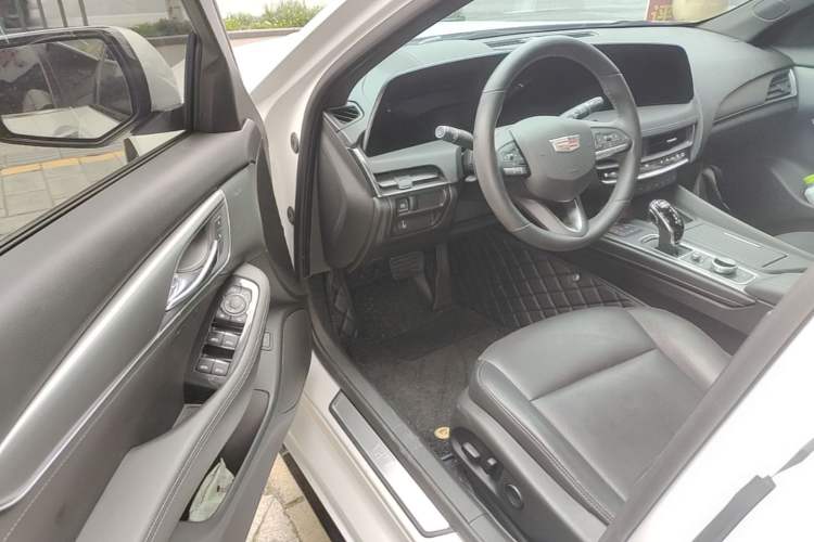 Used Cadillac CT5 2024 28T Prestige Edition Driver Seat