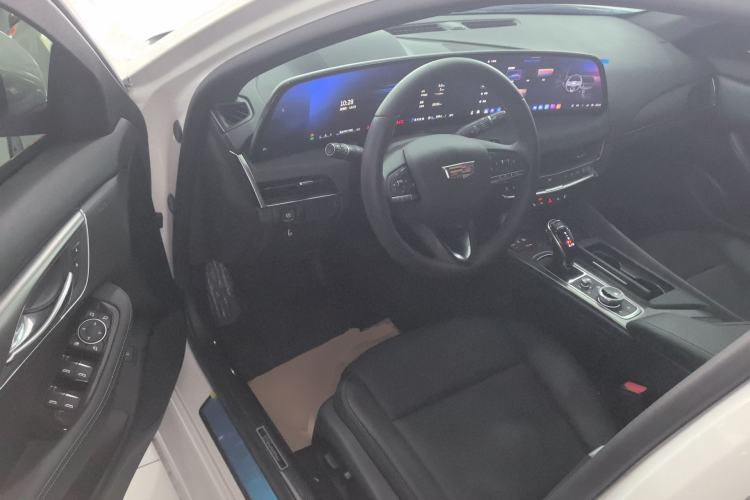 Used Cadillac CT5 2024 28T Luxury Pro Trim Driver Seat