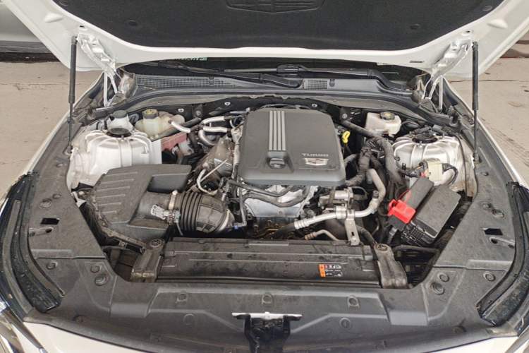 Used Cadillac CT5 2024 28T Luxury Pro Trim Engine Bay