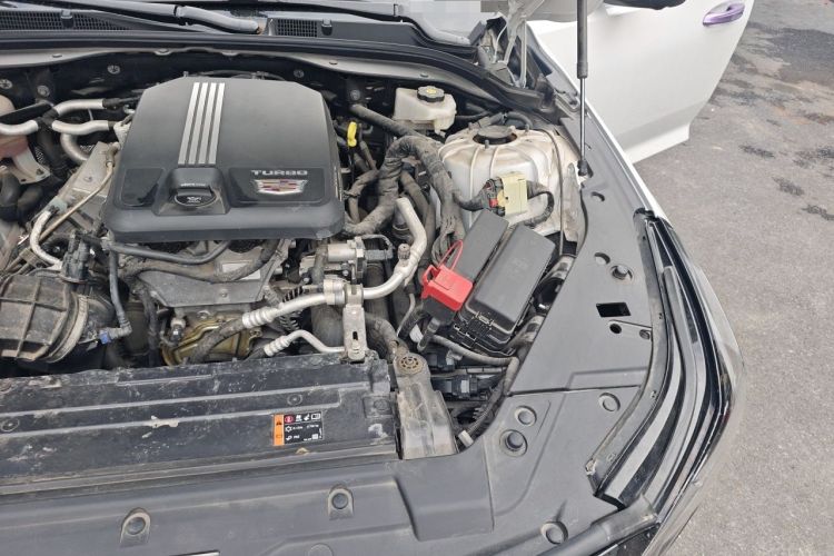 Used Cadillac CT5 2024 28T Prestige Edition Engine Bay Left