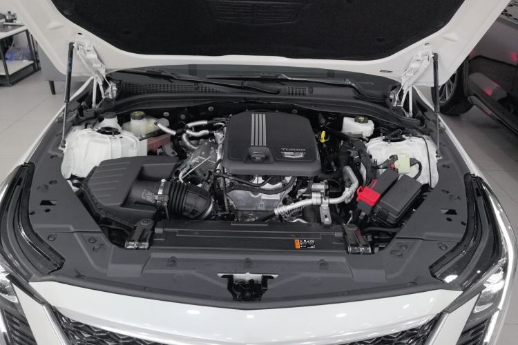 Used Cadillac CT5 2024 28T Luxury Pro Trim Engine Bay