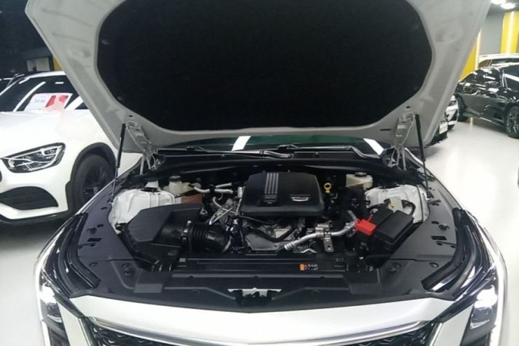 Used Cadillac CT5 2024 28T Luxury Pro Trim Engine Bay