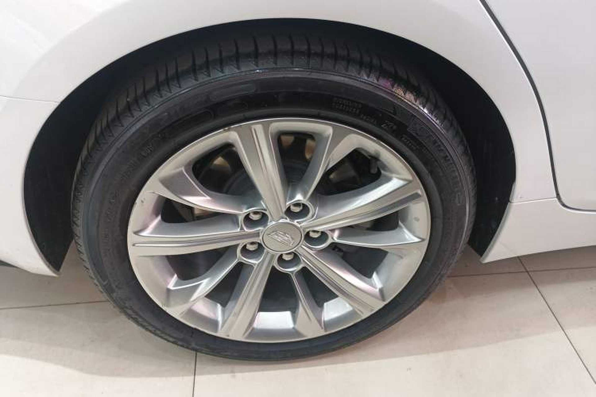 Used Cadillac CT5 2024 28T Luxury Pro Trim Exterior 3