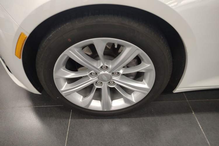 Used Cadillac CT5 2024 28T Luxury Pro Trim Exterior 4