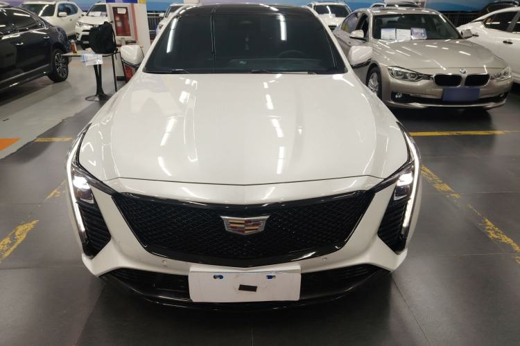 Used Cadillac CT5 2024 28T Luxury Pro Trim Front