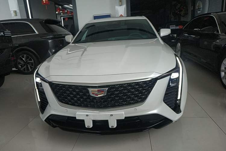 Used Cadillac CT5 2024 28T Luxury Pro Trim Front