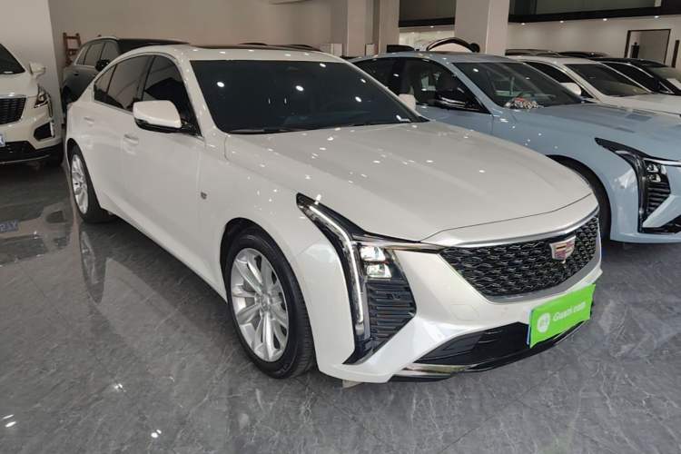 Used Cadillac CT5 2024 28T Luxury Pro Trim Front Right 45 Deg