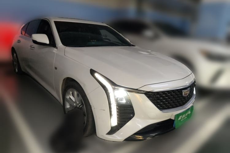 Used Cadillac CT5 2024 28T Luxury Pro Trim Front Right 45 Deg