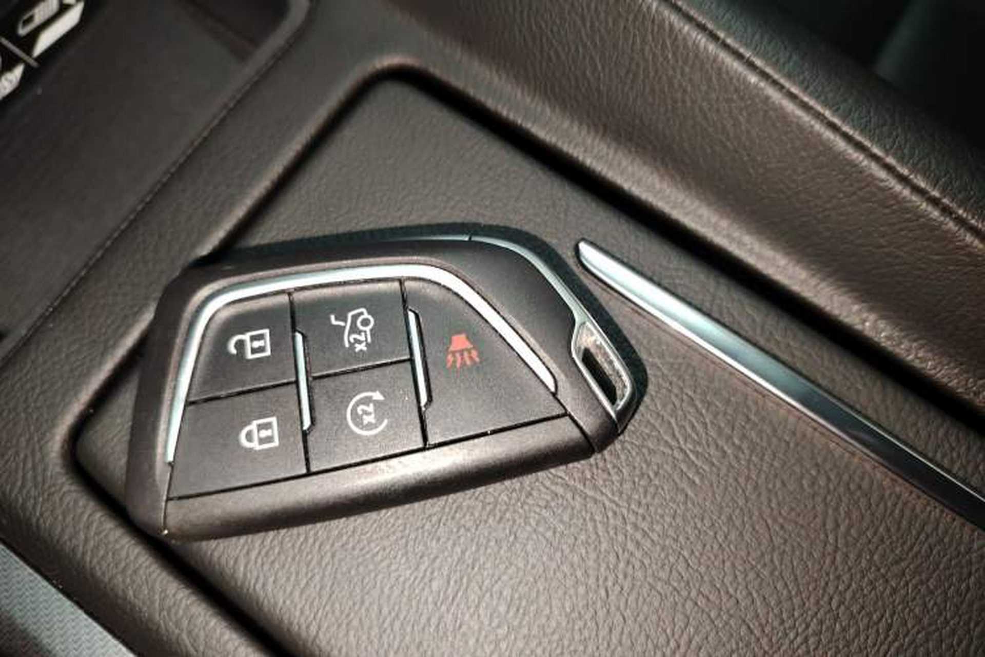 Used Cadillac CT5 2024 28T Luxury Pro Trim Interior 1