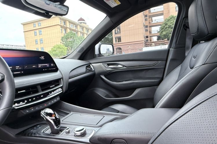 Used Cadillac CT5 2024 28T Prestige Edition Interior 10