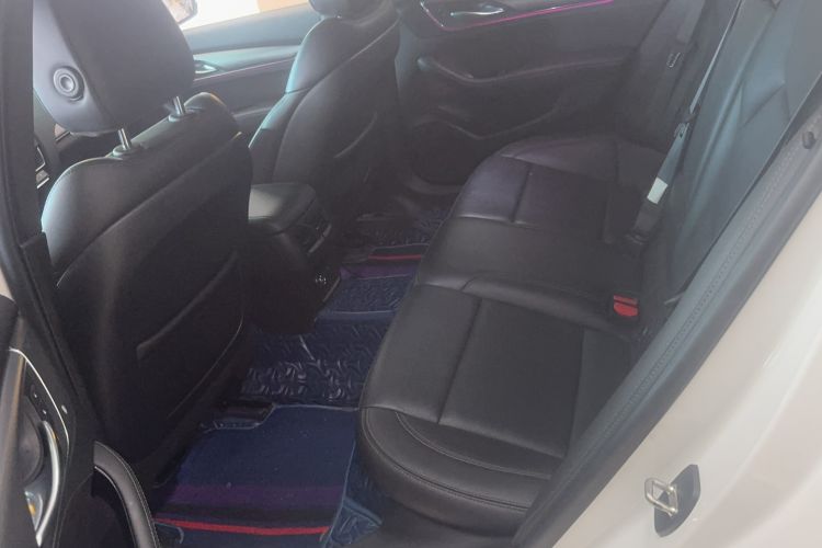 Used Cadillac CT5 2024 28T Luxury Pro Trim Interior 2