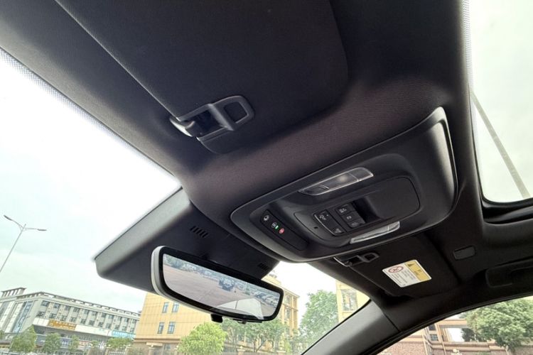 Used Cadillac CT5 2024 28T Prestige Edition Interior 4