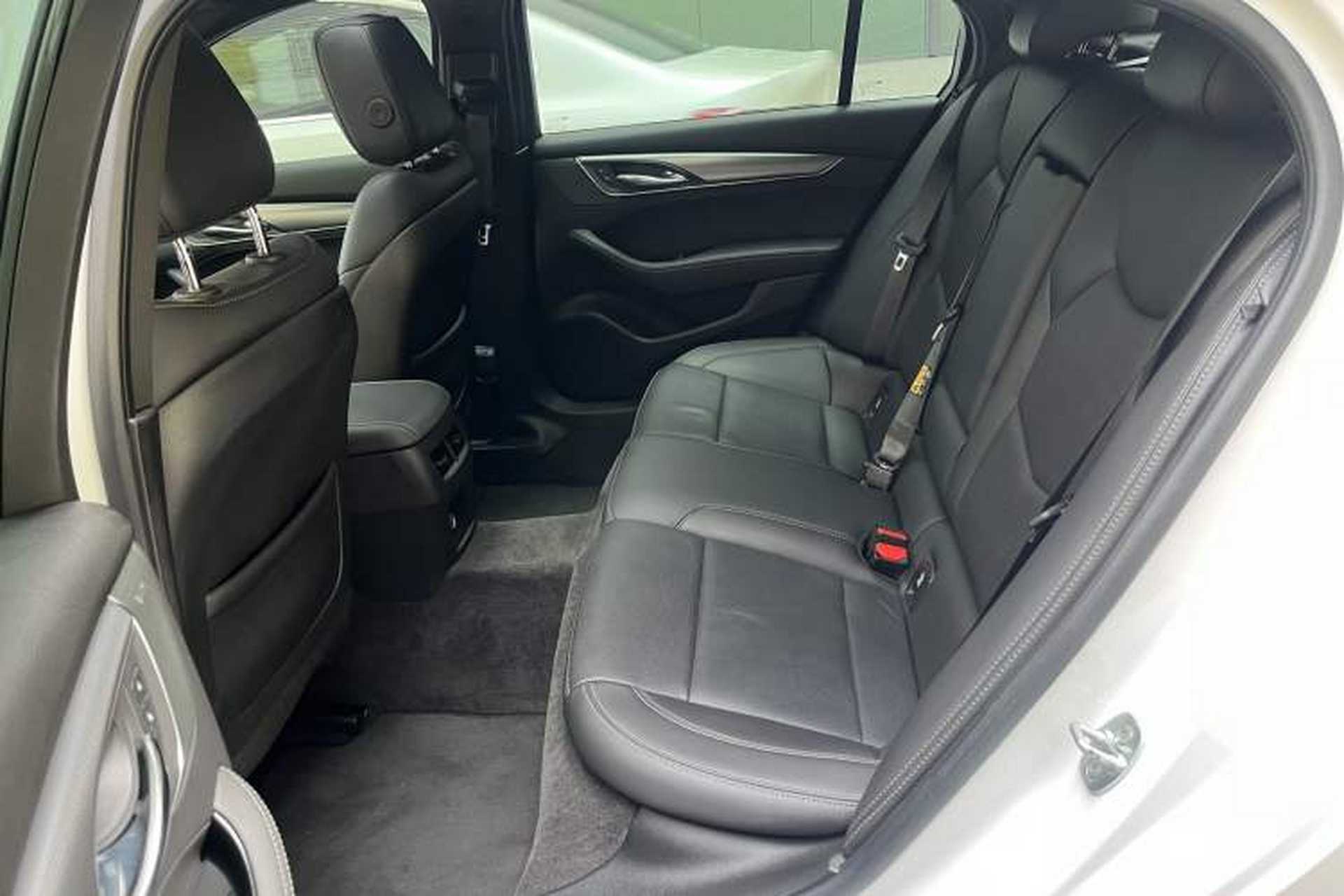 Used Cadillac CT5 2024 28T Luxury Pro Trim Interior 5