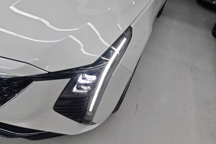 Used Cadillac CT5 2024 28T Luxury Pro Trim Left Front Headlight