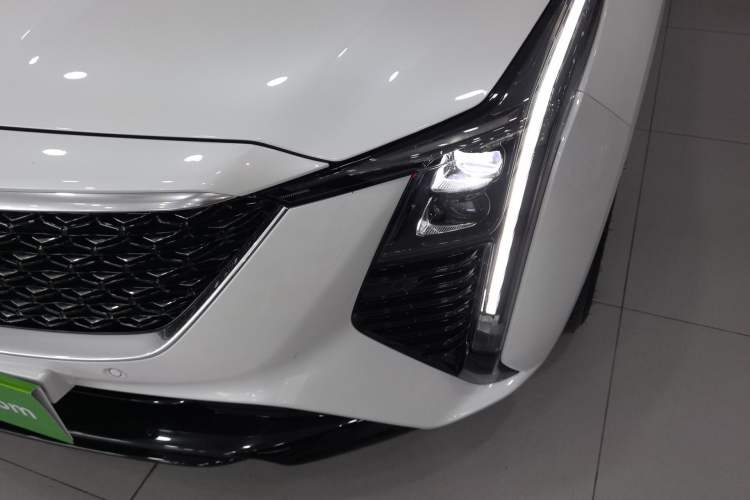 Used Cadillac CT5 2024 28T Luxury Pro Trim Left Front Headlight