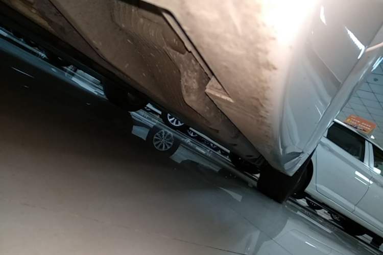 Used Cadillac CT5 2024 28T Luxury Pro Trim Left Side Sill