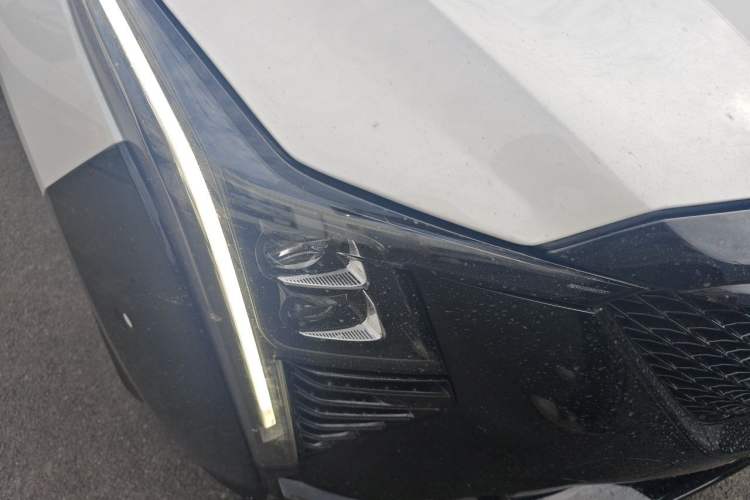 Used Cadillac CT5 2024 28T Prestige Edition Right Front Headlight