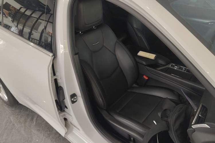 Used Cadillac CT5 2024 28T Luxury Pro Trim Right Front Seat