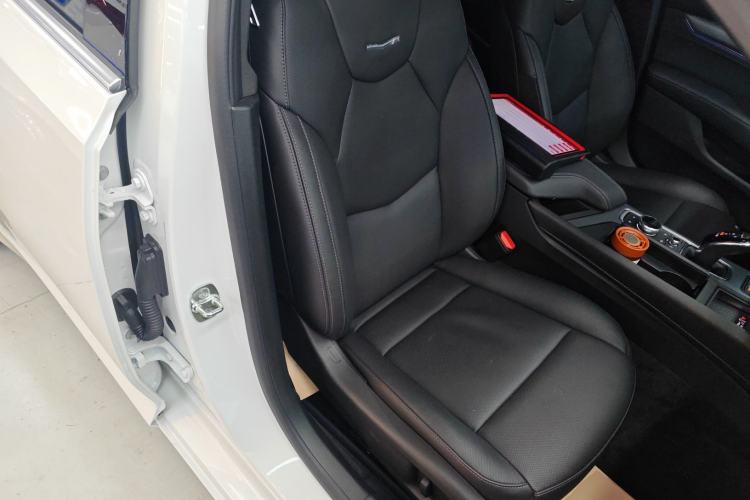 Used Cadillac CT5 2024 28T Luxury Pro Trim Right Front Seat