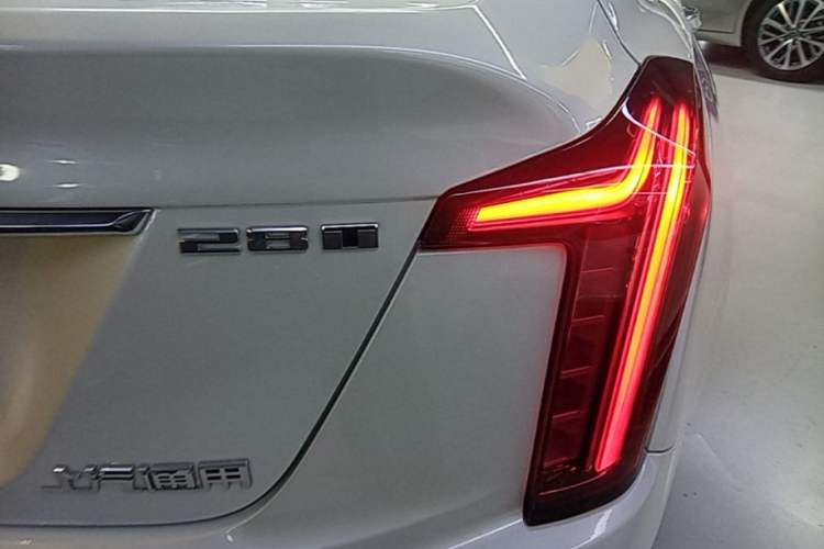 Used Cadillac CT5 2024 28T Luxury Pro Trim Right Rear Taillight