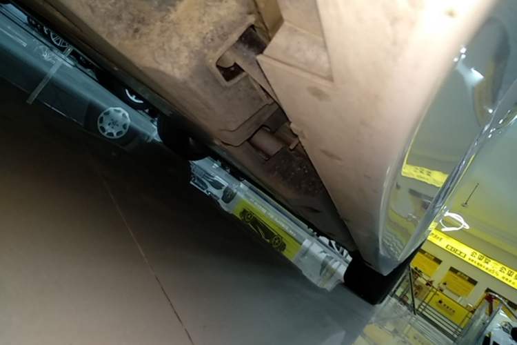 Used Cadillac CT5 2024 28T Luxury Pro Trim Right Side Sill