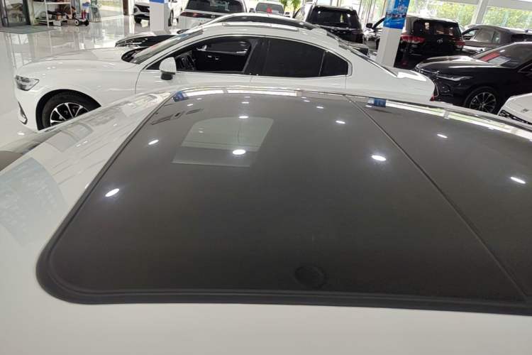 Used Cadillac CT5 2024 28T Luxury Pro Trim Roof