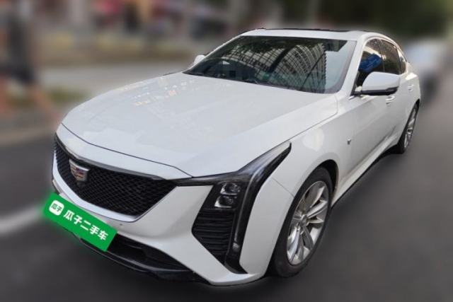 Cadillac CT5 2024 28T Luxury Pro Trim مستعملة