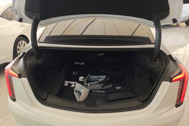 Used Cadillac CT5 2024 28T Prestige Edition Trunk