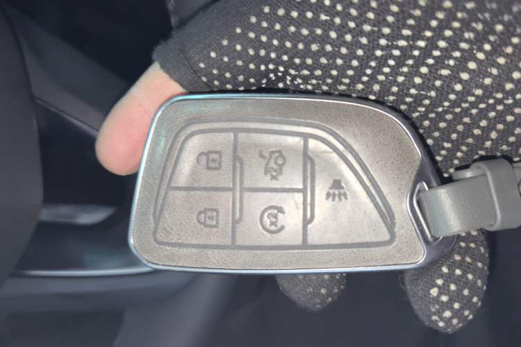Used Cadillac CT5 2024 28T Luxury Pro Trim Vehicle Key