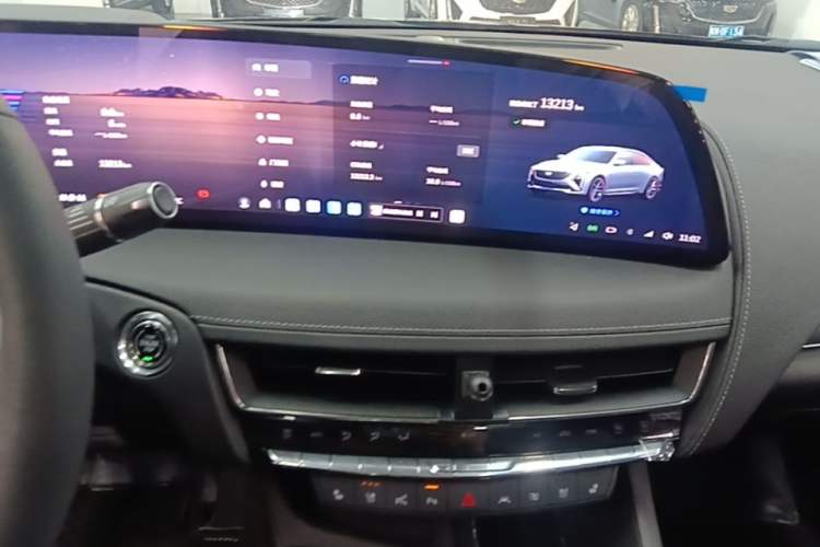 Used Cadillac CT5 2025 28T Track Performance Edition Audio And AC Panel