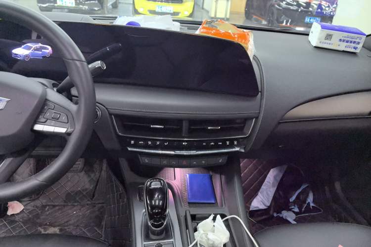 Used Cadillac CT5 2025 28T Urban Sport Edition Audio And AC Panel