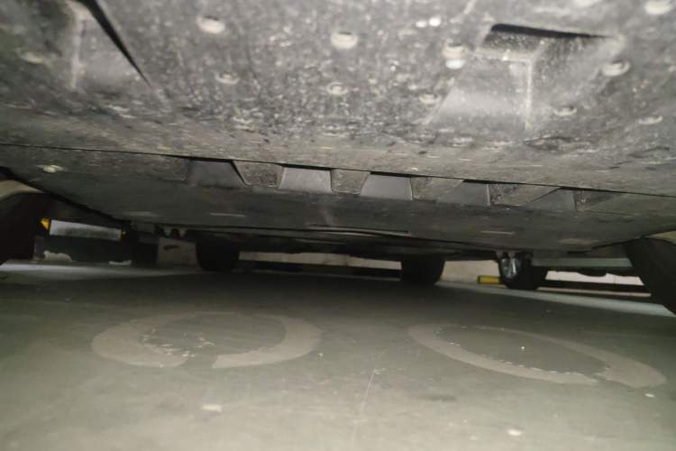 Used Cadillac CT5 2025 28T Track Performance Edition Chassis Front