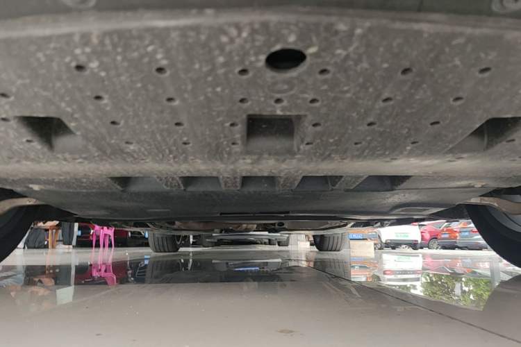Used Cadillac CT5 2025 28T Urban Sport Edition Chassis Front