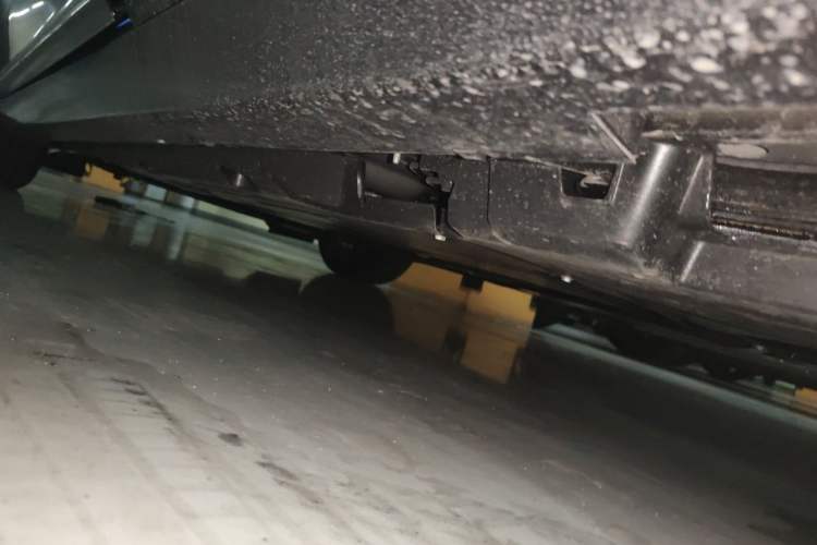 Used Cadillac CT5 2025 28T Urban Sport Edition Chassis Rear Left